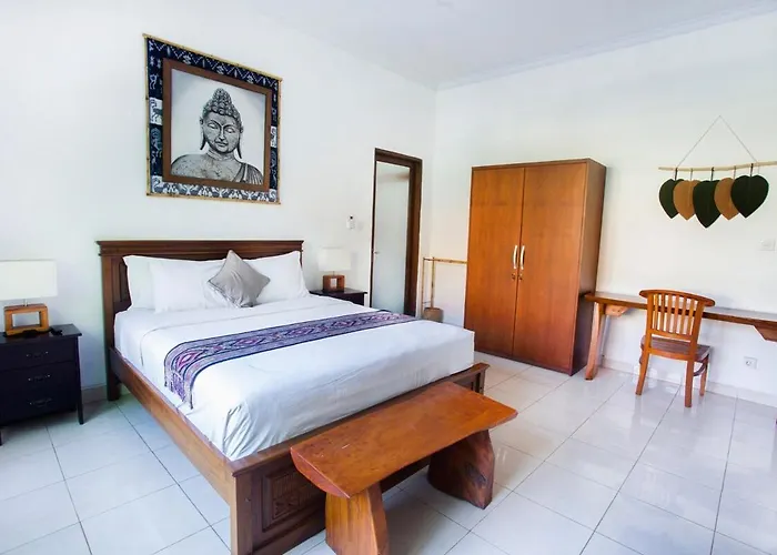 Bali 4 Bedroom 5 Ac Tropical Garden Pool With Closeable Lounge - Short Walk To The * Seminyak (Bali)