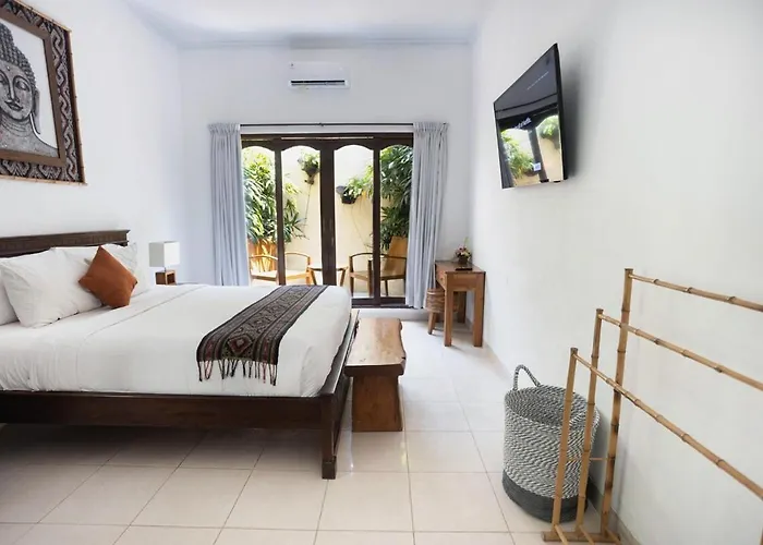 Villa Bali 4 Bedroom 5 Ac Tropical Garden Pool With Closeable Lounge - Short Walk To The *