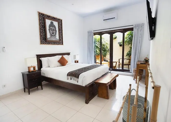 Bali 4 Bedroom 5 Ac Tropical Garden Pool With Closeable Lounge - Short Walk To The Seminyak (Bali)